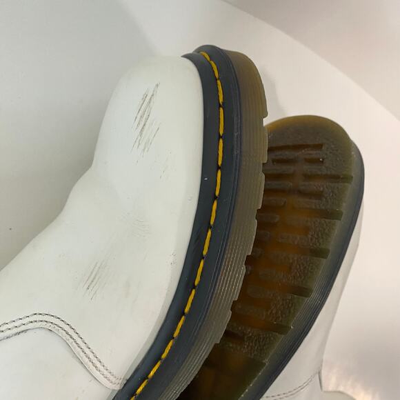 Dr. Martens Women's 2976 Chelsea Boots White Smooth Leather Ankle Size 9 - Picture 3 of 10